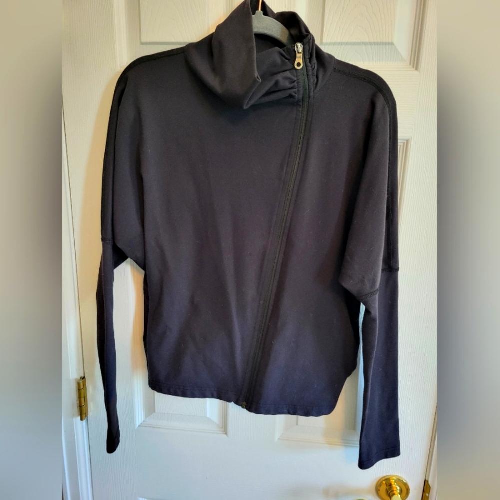 Karma, size M, black